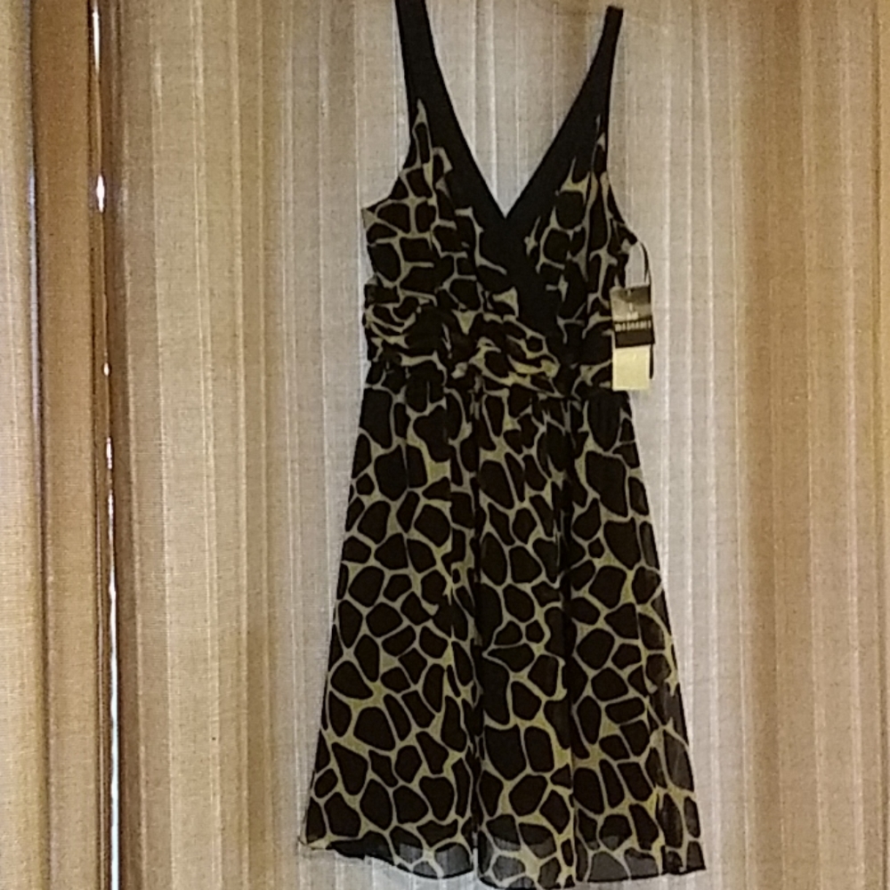 Lined sleeveless dress